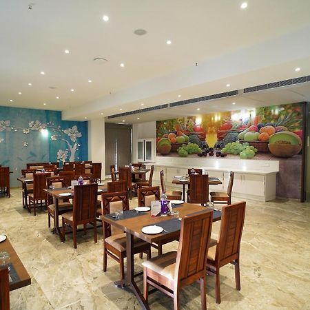 Vits The Somnath Gateway Hotel ภายนอก รูปภาพ