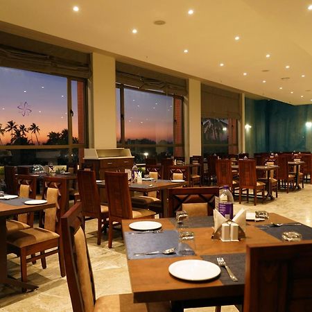 Vits The Somnath Gateway Hotel ภายนอก รูปภาพ