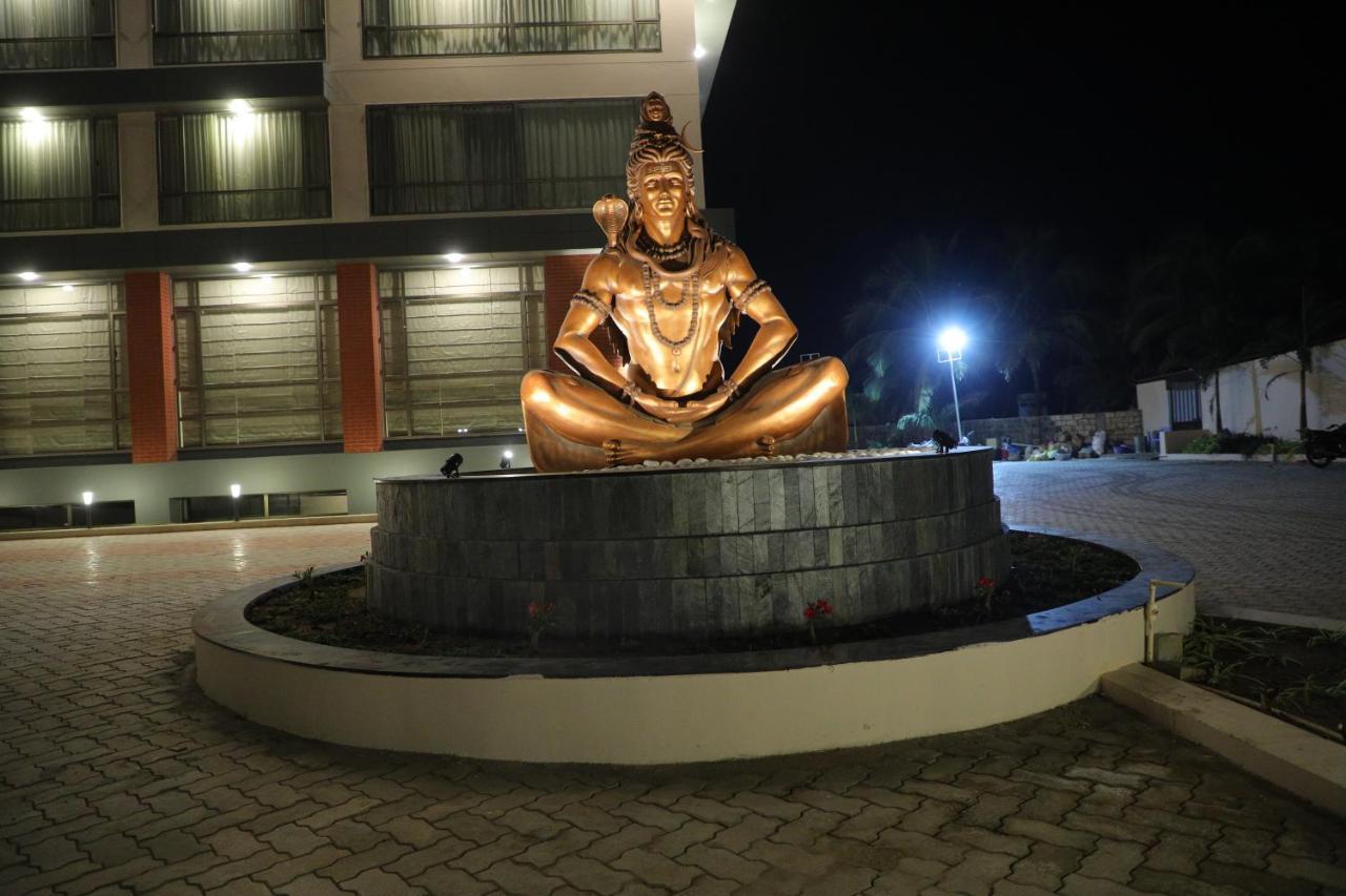 Vits The Somnath Gateway Hotel ภายนอก รูปภาพ