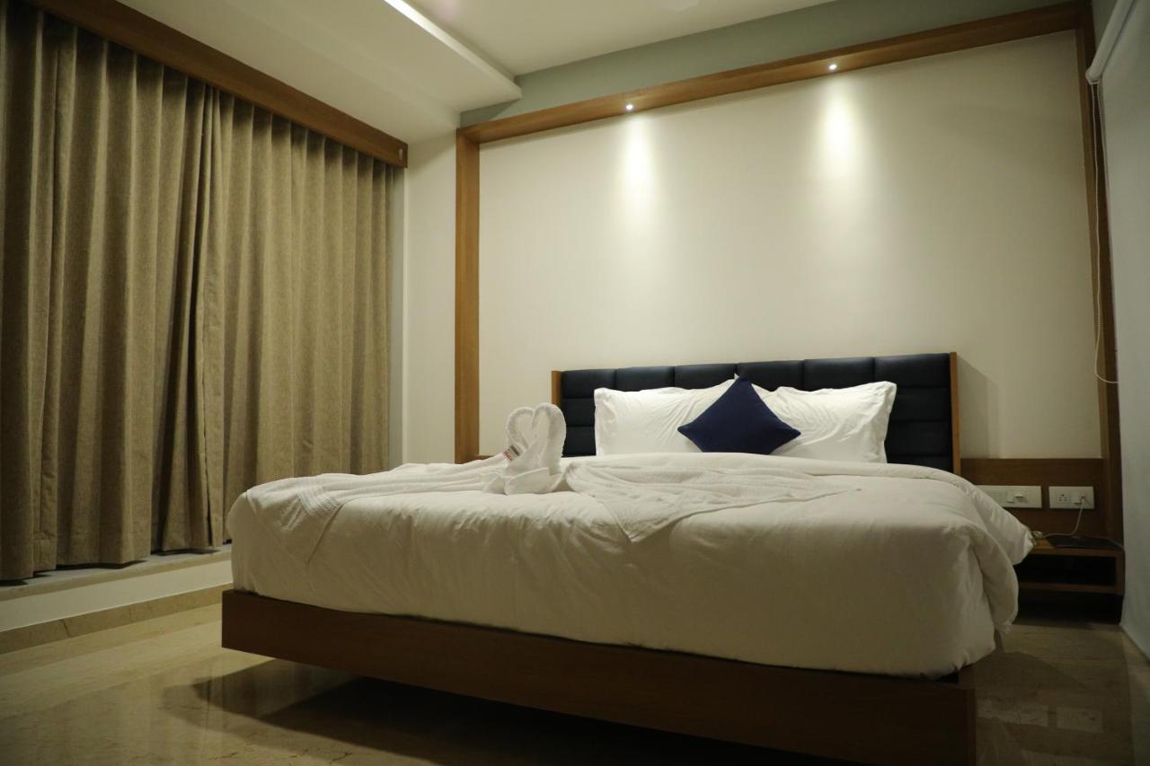 Vits The Somnath Gateway Hotel ภายนอก รูปภาพ