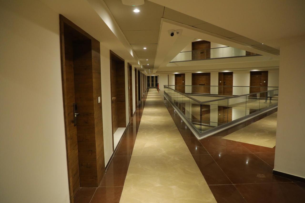 Vits The Somnath Gateway Hotel ภายนอก รูปภาพ