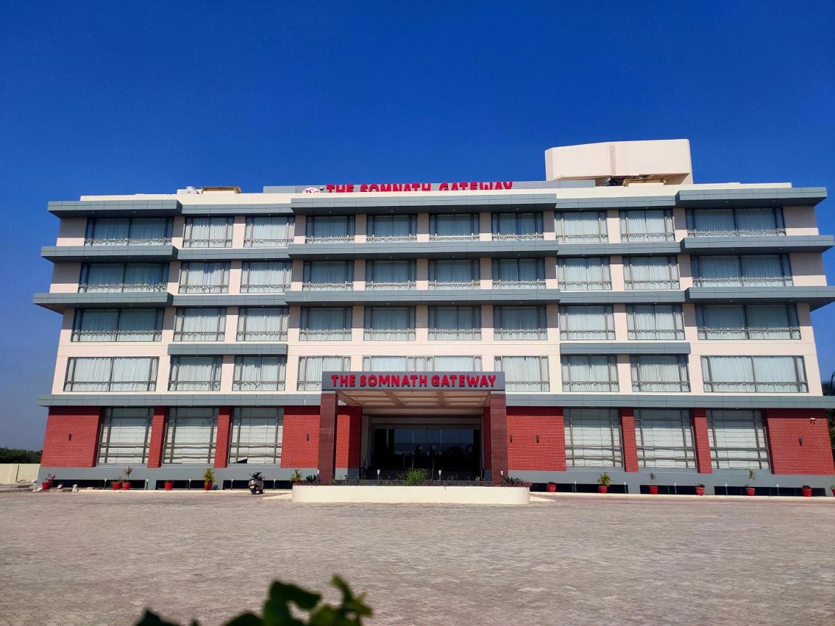 Vits The Somnath Gateway Hotel ภายนอก รูปภาพ
